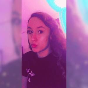 Meet your Posher, Abbie